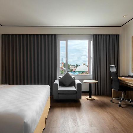 Swiss-Belinn Baloi Batam Nagoya Extérieur photo
