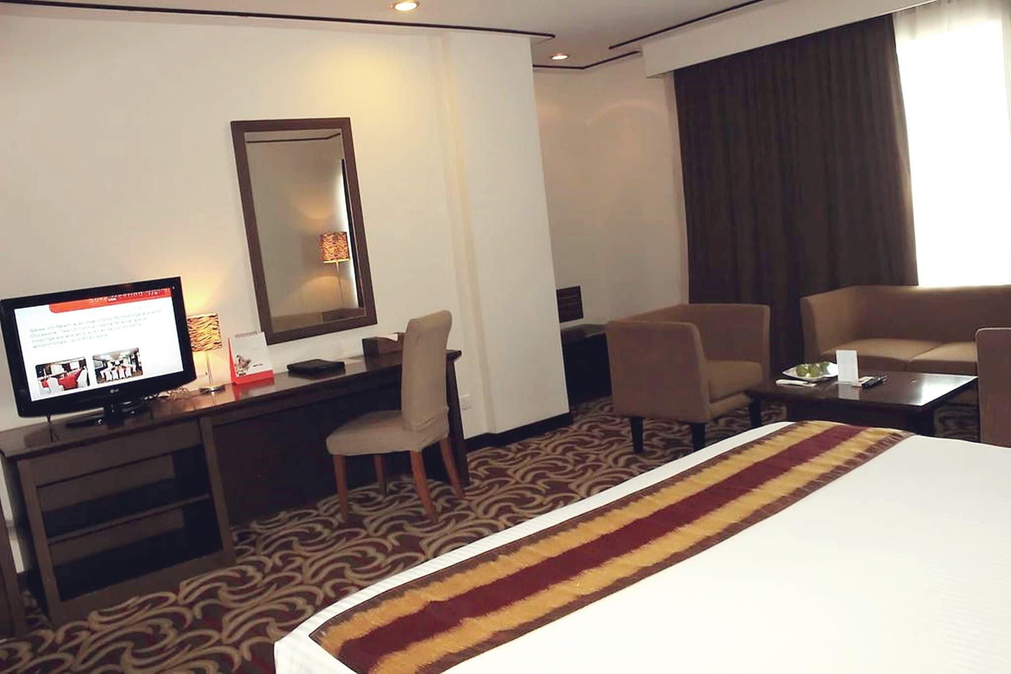 Swiss-Belinn Baloi Batam Nagoya Extérieur photo
