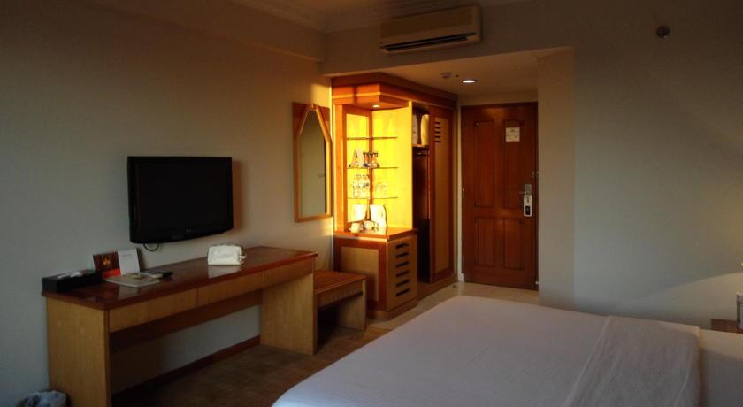 Swiss-Belinn Baloi Batam Nagoya Extérieur photo