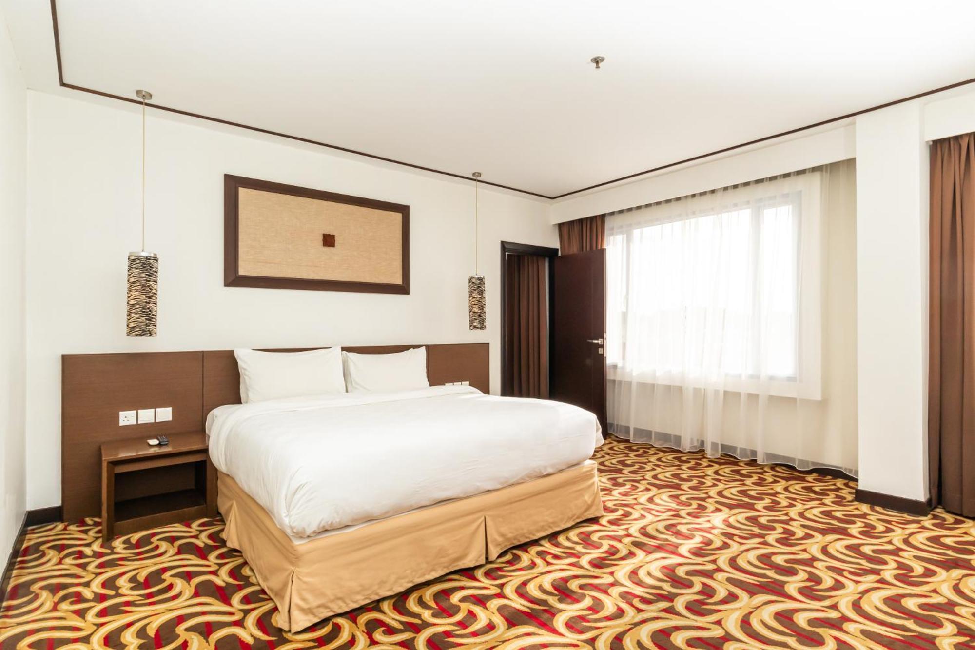 Swiss-Belinn Baloi Batam Nagoya Extérieur photo