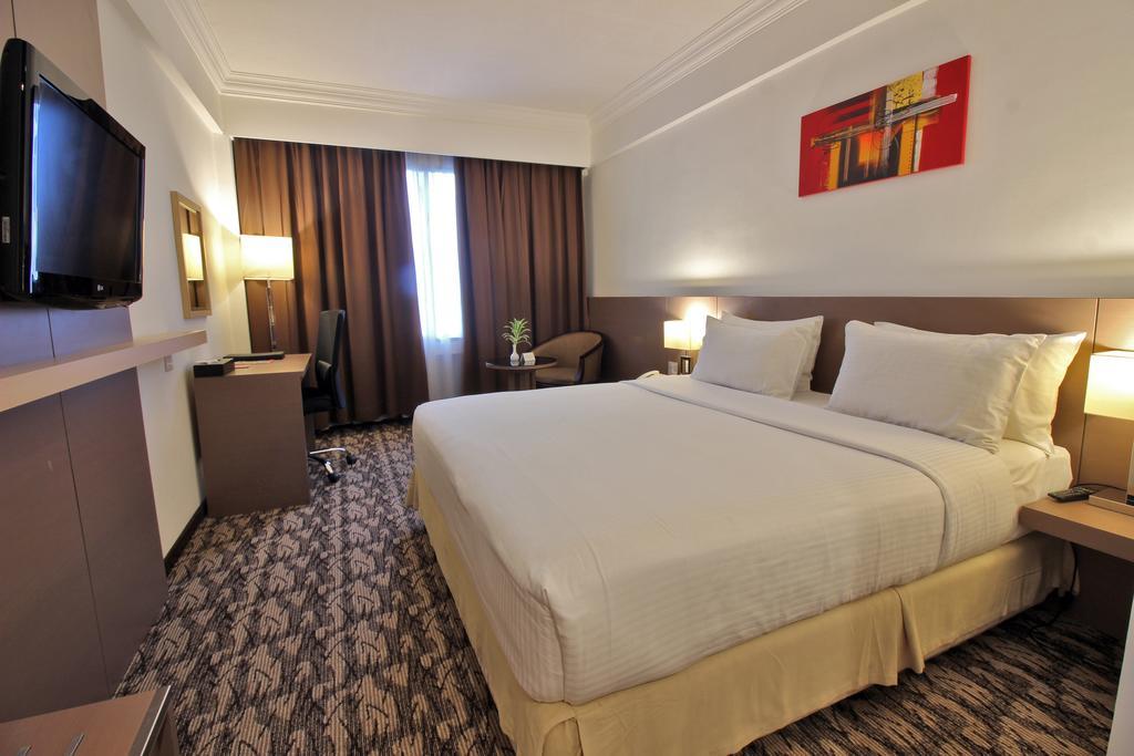 Swiss-Belinn Baloi Batam Nagoya Extérieur photo