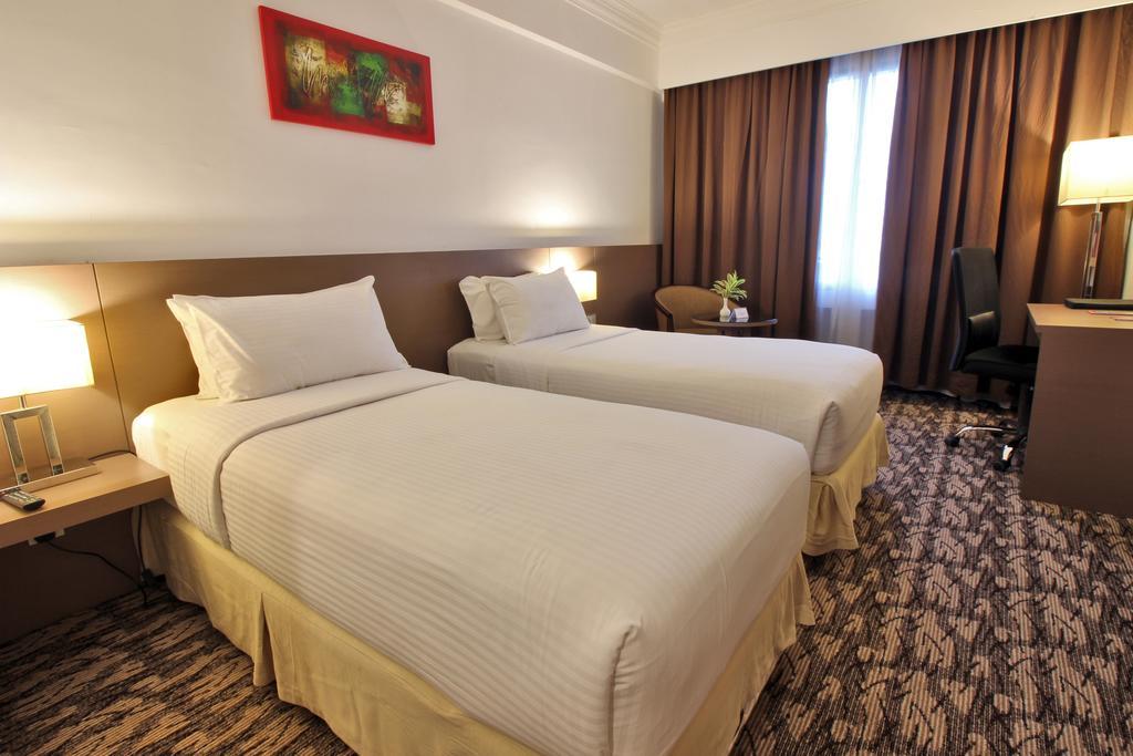Swiss-Belinn Baloi Batam Nagoya Extérieur photo